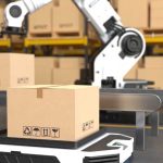 Automatizált raktári folyamat robotkarral és csomagokkal, amely a Business Central 28 számlaautomatizálási újdonságait szemlélteti.